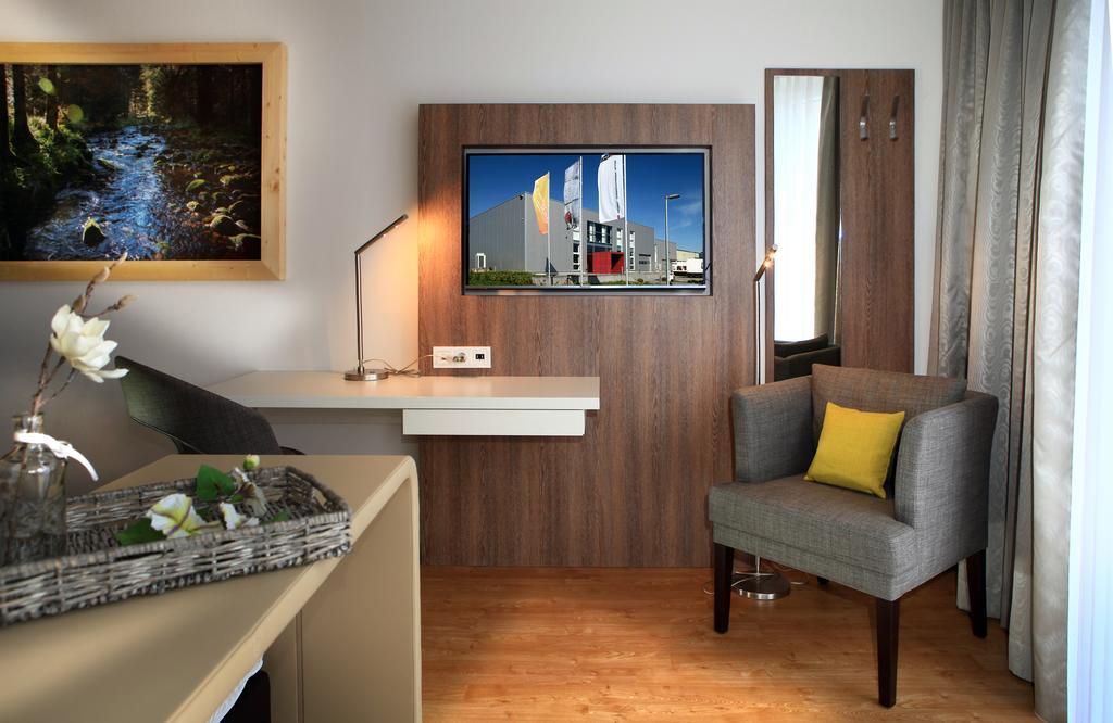Hotel Adler Freudenstadt Esterno foto